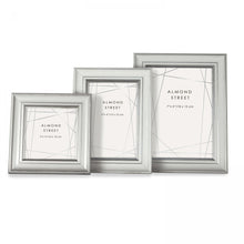Load image into Gallery viewer, Almond Street - Holt 7 x 5 Photo Frame