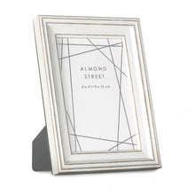 Load image into Gallery viewer, Almond Street - Alford 6x4 Photo Frame
