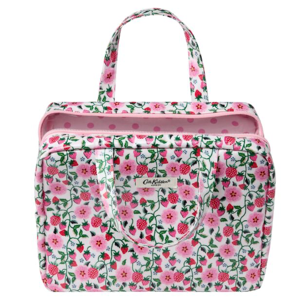 Cath Kidston　トランク　いちご柄　ストロベリー Cath Kidston - Strawberry Two Part Wash Bag With Handles – Corn Craft